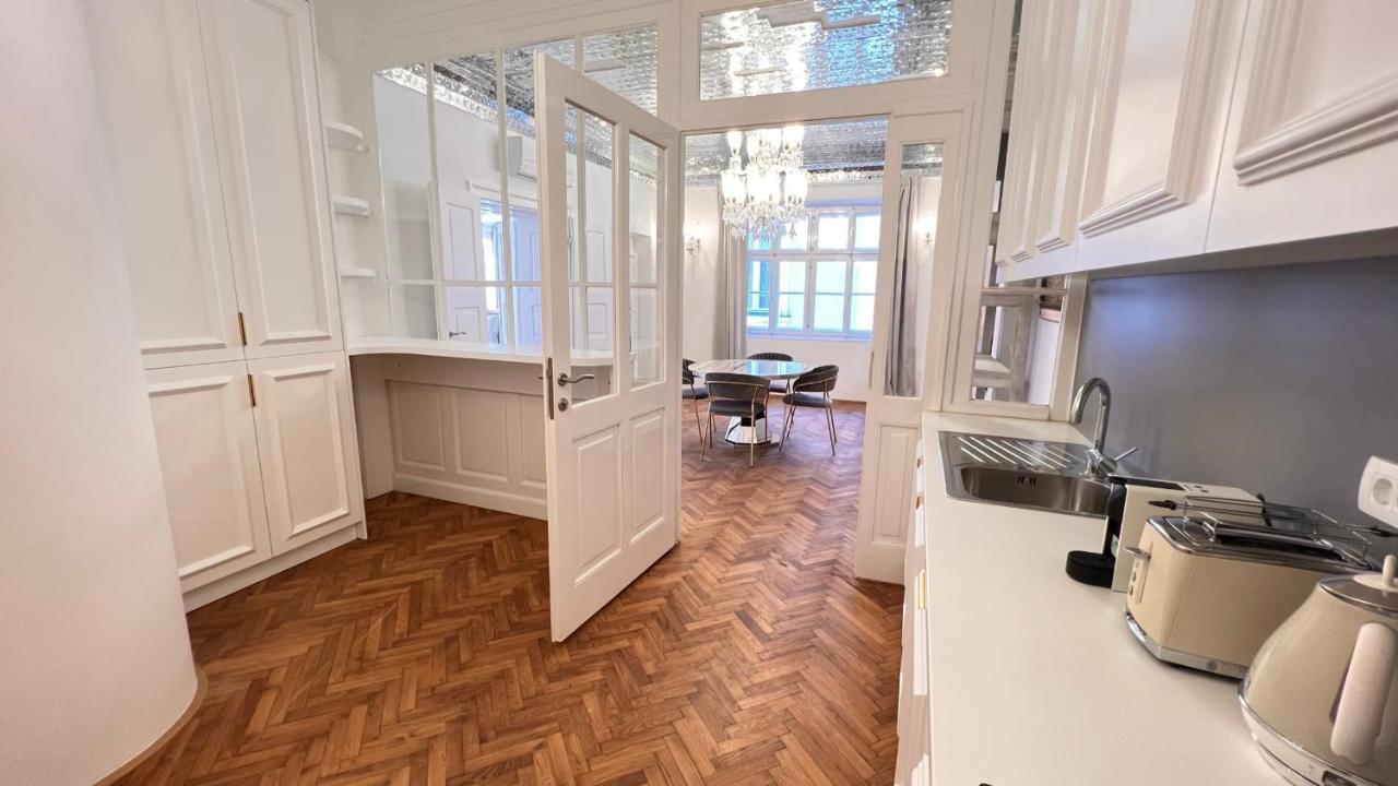 Ab Ljubljana - Breg Apartments ภายนอก รูปภาพ